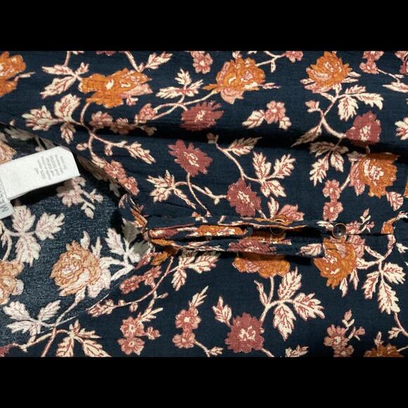 West of Melrose Boho Flowy Blouse  Tiered with buttons Large - Picture 7 of 11